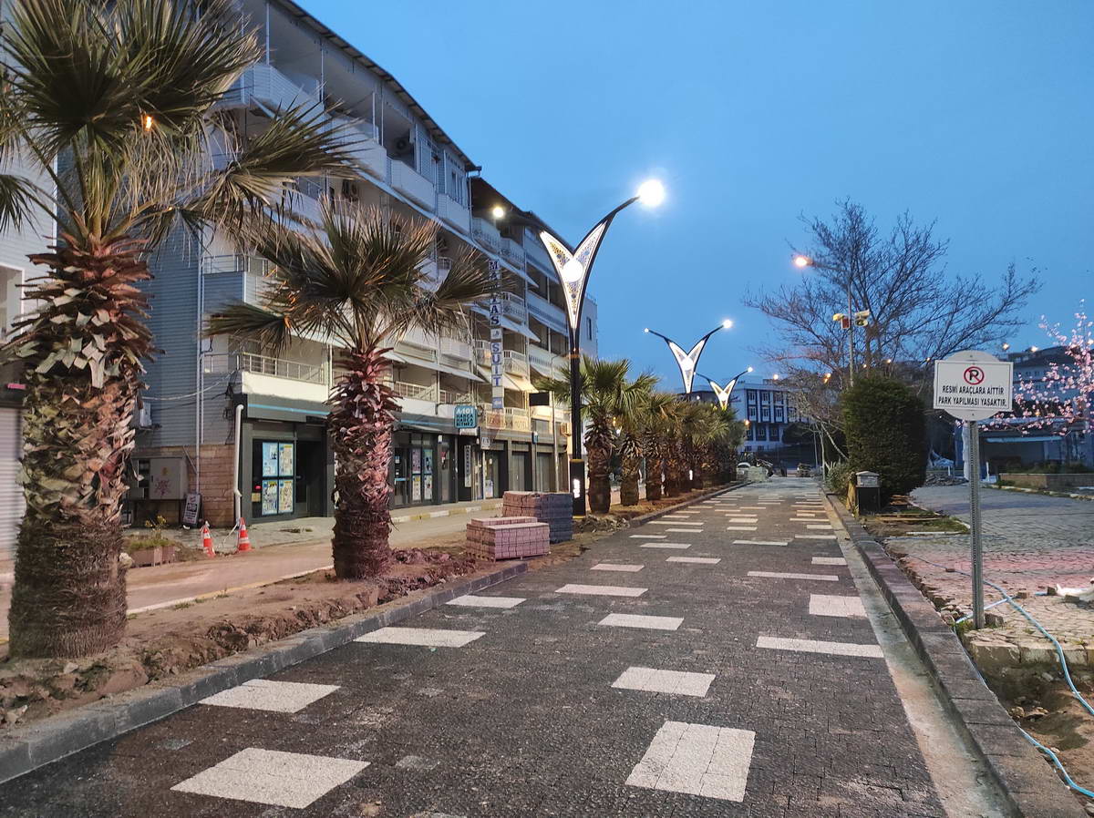 Belediye caddesi trafiğe kapanıyor 4